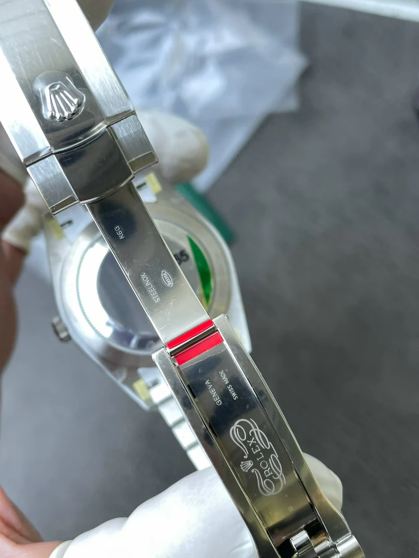 Datejust 41 — supplier listing photo of this configuration, view 9
