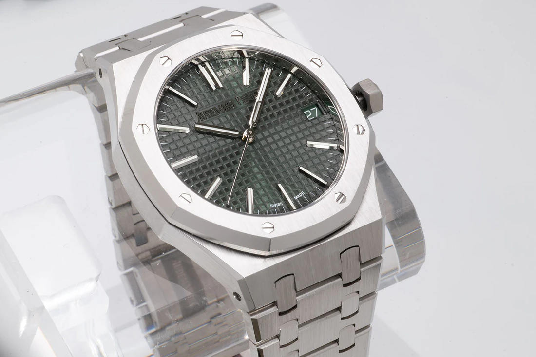 Royal Oak 41 — supplier listing photo of this configuration, view 2