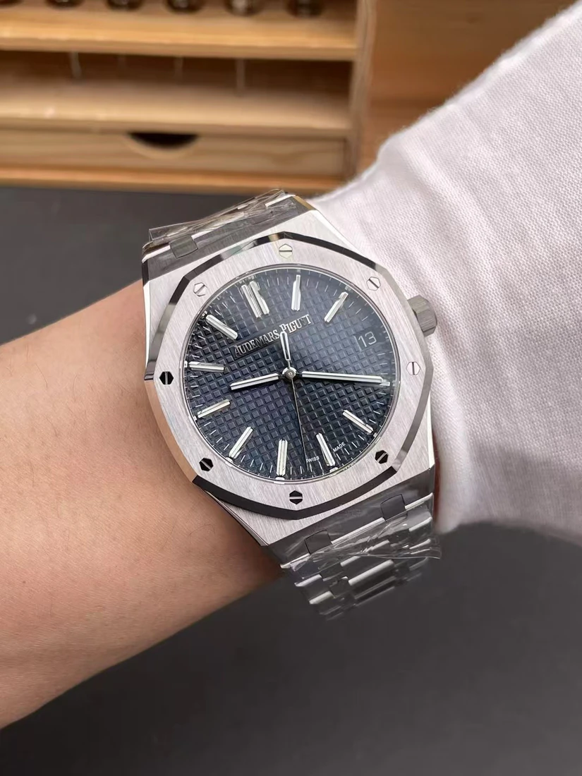 Royal Oak 41 — supplier listing photo of this configuration, view 7