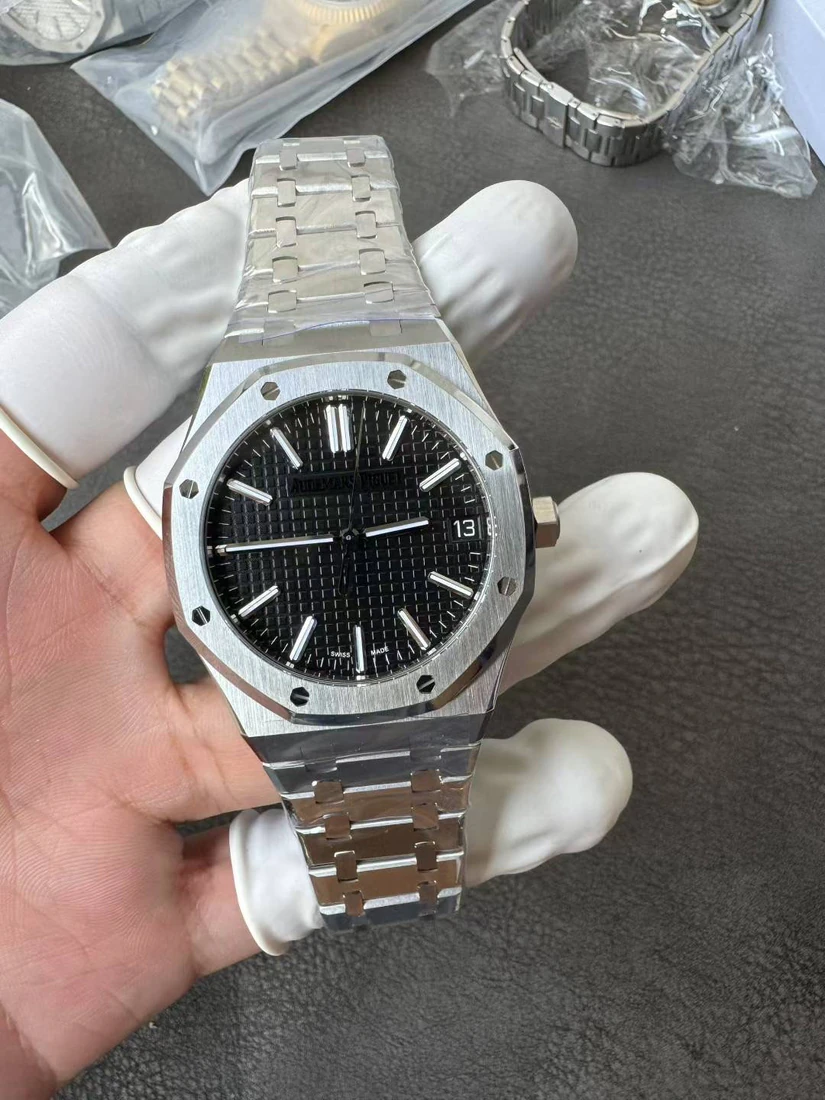 Royal Oak 41 — supplier listing photo of this configuration, view 4