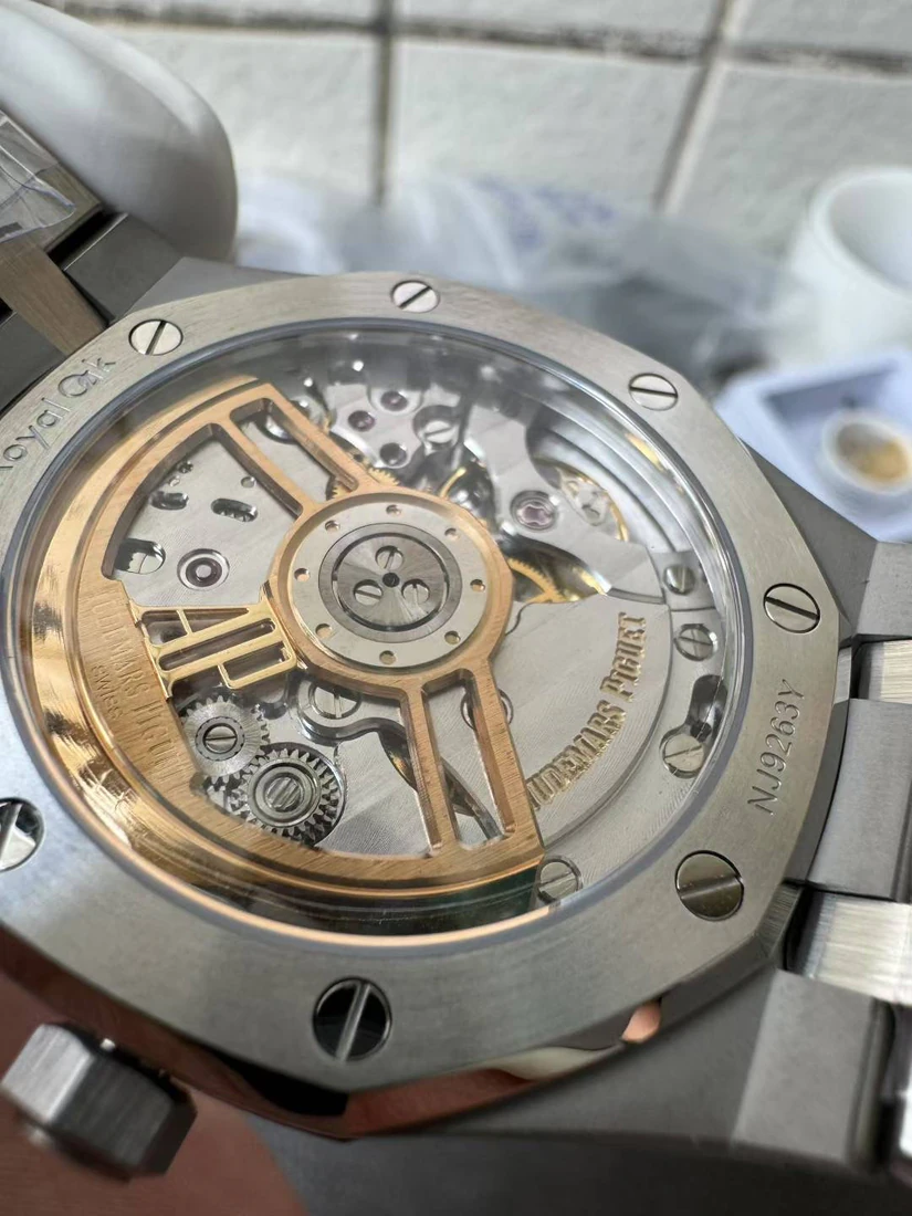 Royal Oak 41 — supplier listing photo of this configuration, view 7