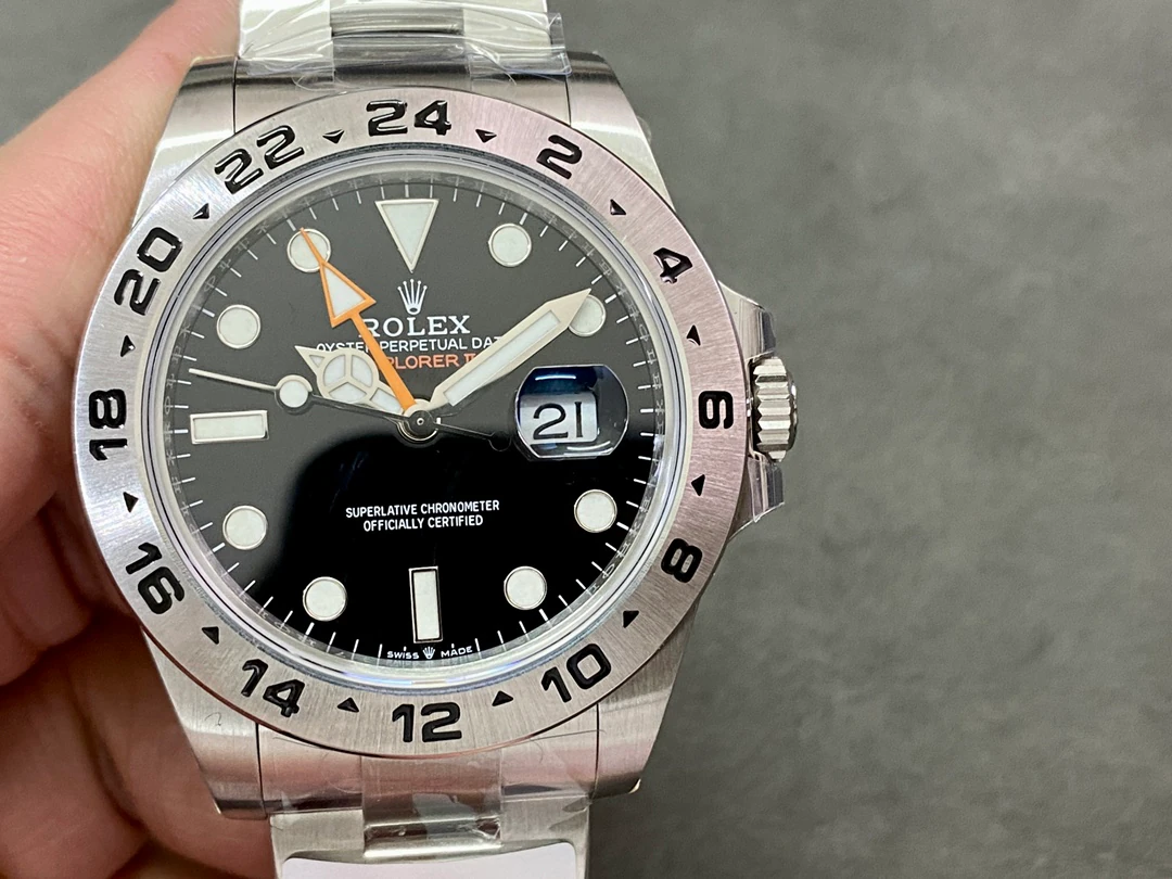 Explorer II 42 — supplier listing photo of this configuration, view 1