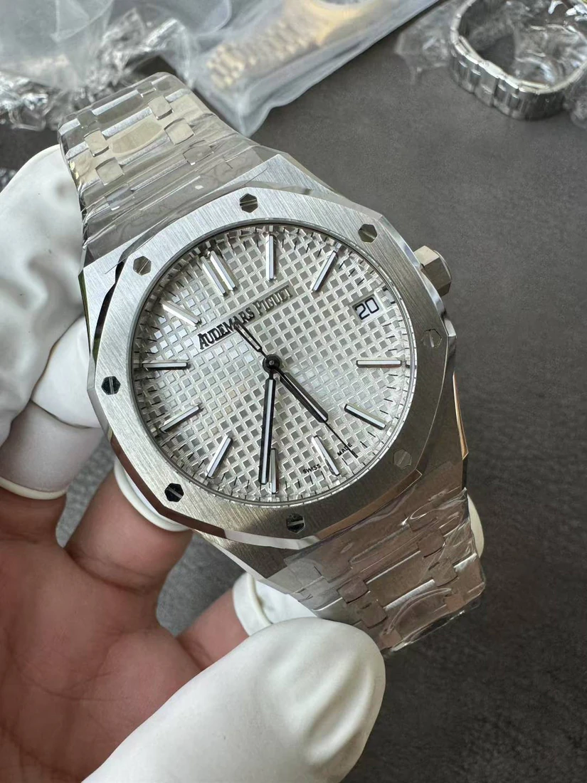 Royal Oak 41 — supplier listing photo of this configuration, view 2
