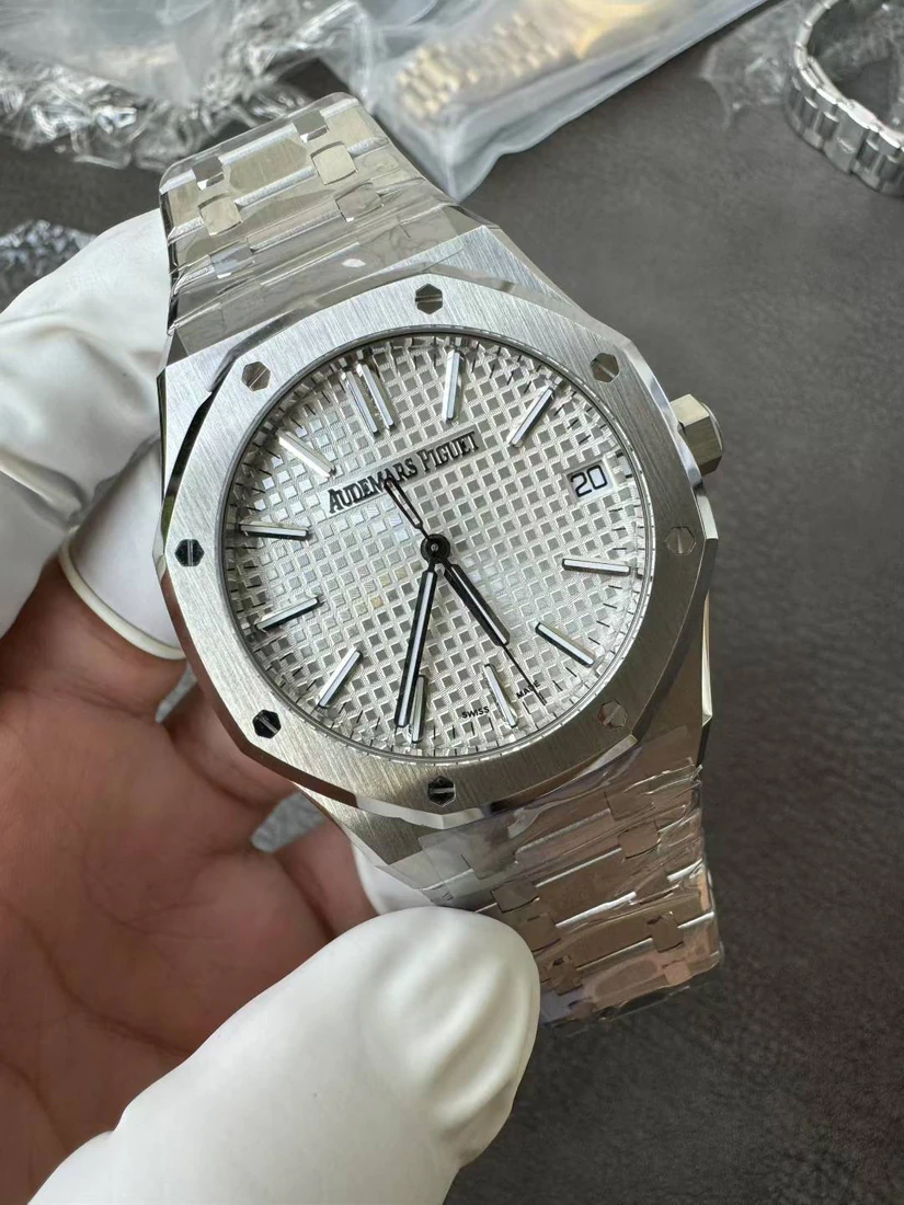 Royal Oak 41 — supplier listing photo of this configuration, view 4