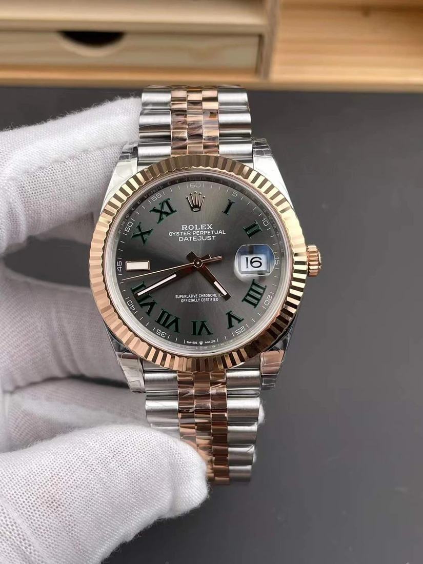 Datejust 41 — صورة من إدراج المورّد لهذه المواصفات، زاوية 1