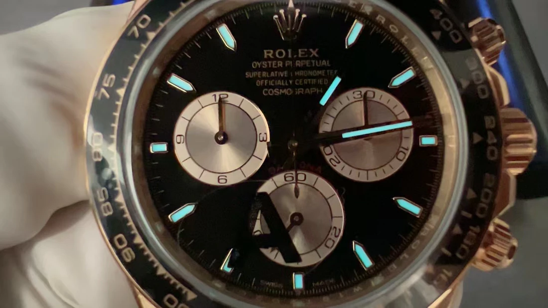 Cosmograph Daytona 40 — supplier listing photo of this configuration, view 7
