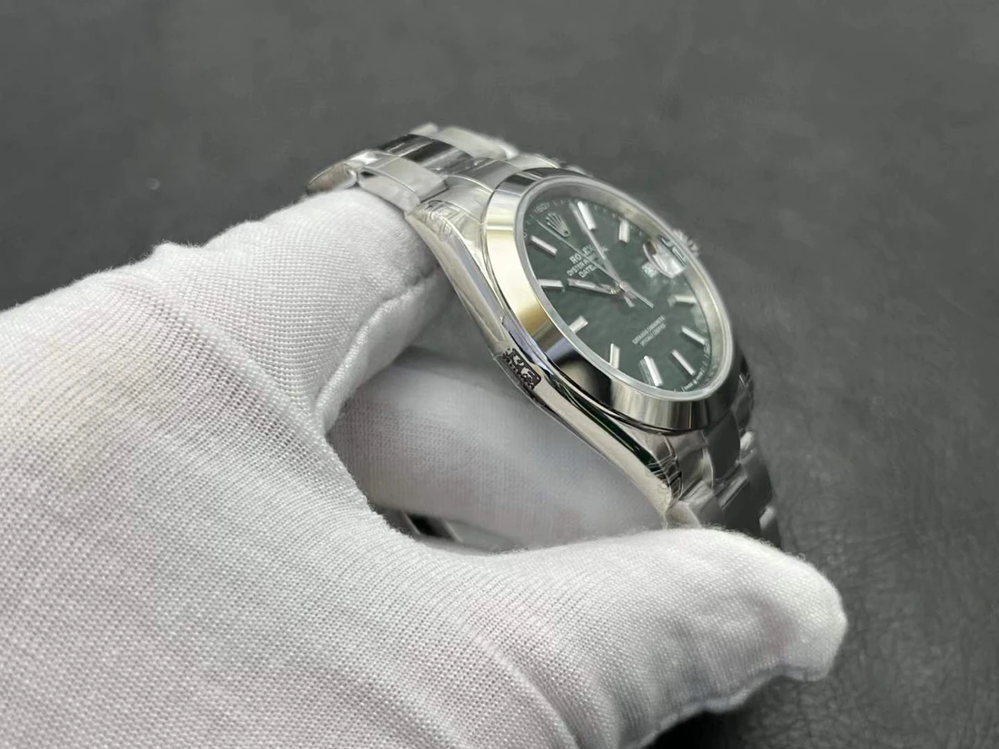 Datejust 41 — صورة من إدراج المورّد لهذه المواصفات، زاوية 4