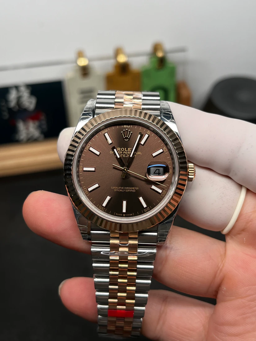 Datejust 41 — صورة من إدراج المورّد لهذه المواصفات، زاوية 1