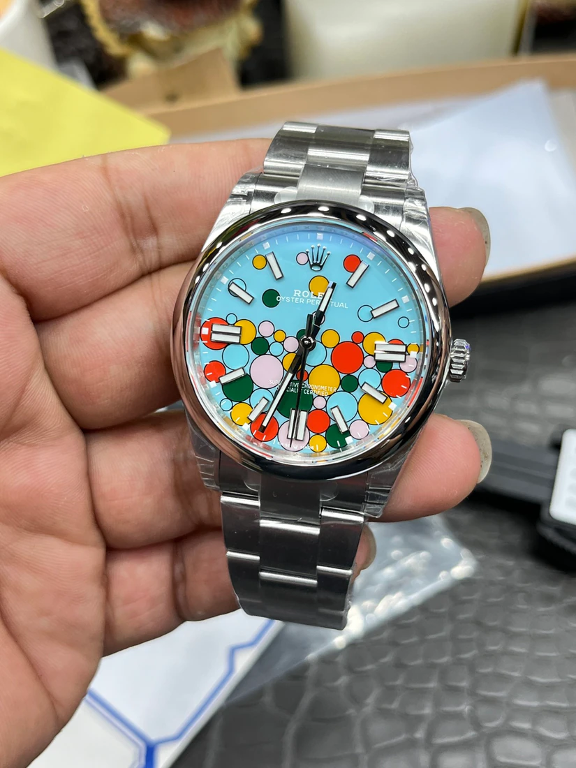 Oyster Perpetual 41 — supplier listing photo of this configuration, view 2