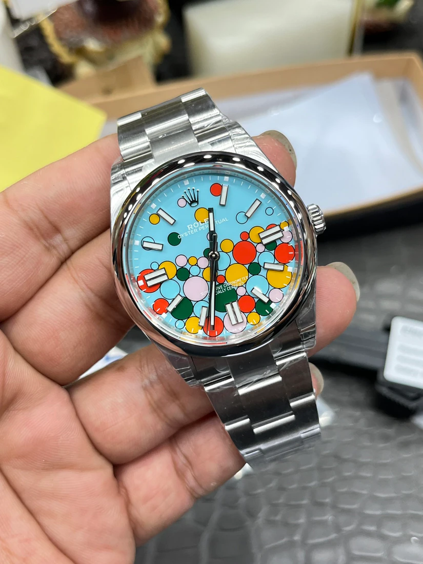Oyster Perpetual 41 — supplier listing photo of this configuration, view 4