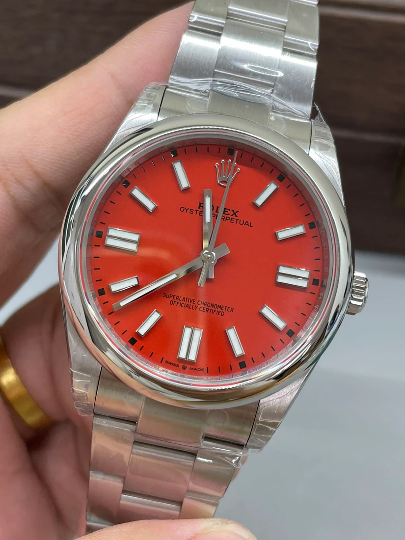 Oyster Perpetual 41 — supplier listing photo of this configuration, view 2