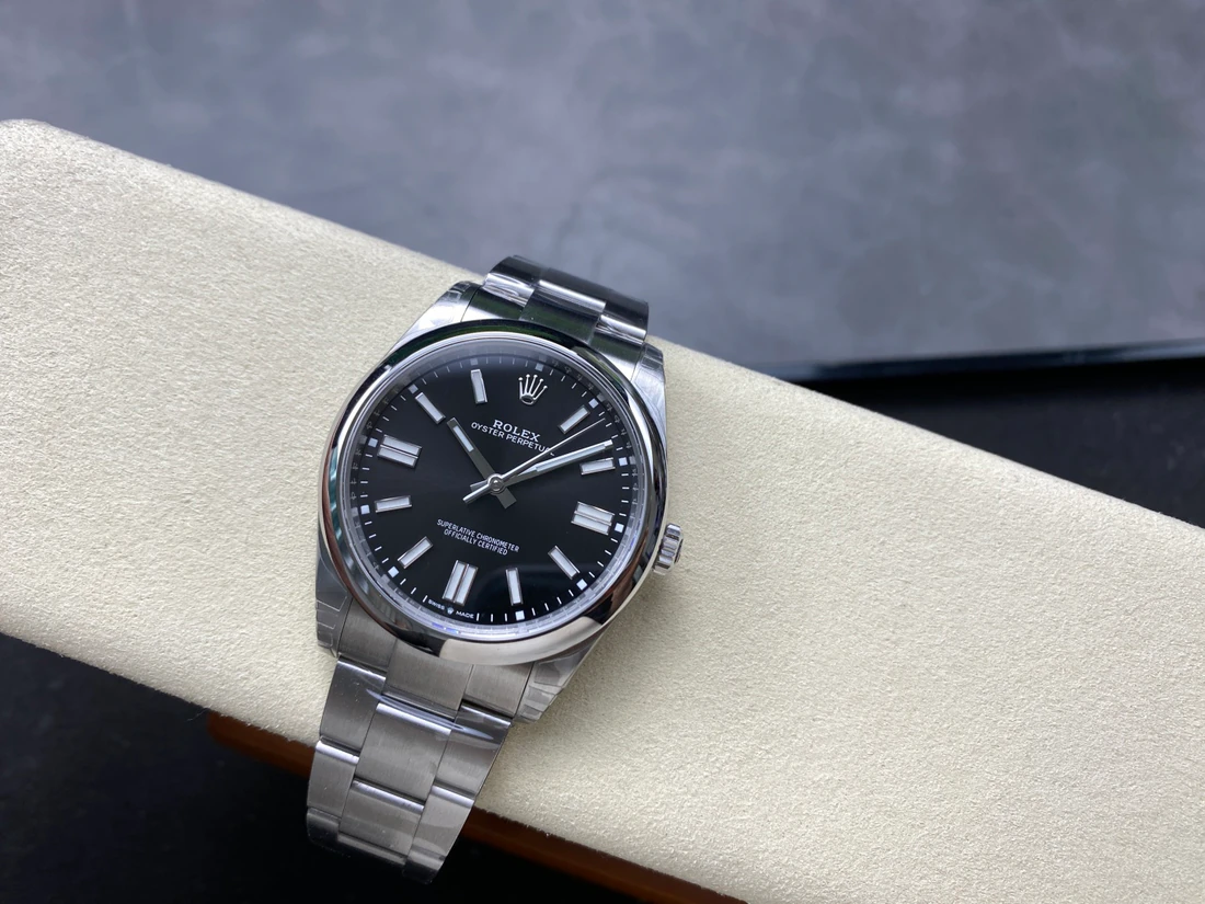 Oyster Perpetual 41 — صورة من إدراج المورّد لهذه المواصفات، زاوية 8