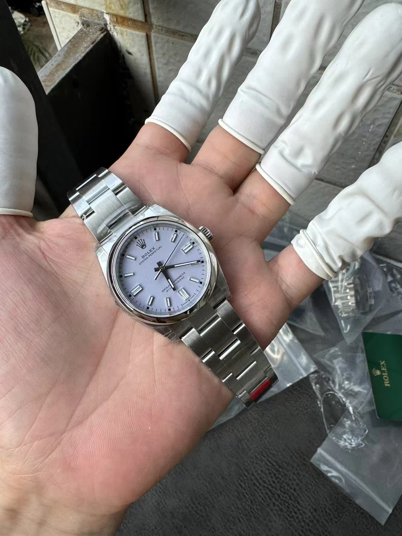 Oyster Perpetual 36 — صورة من إدراج المورّد لهذه المواصفات، زاوية 5