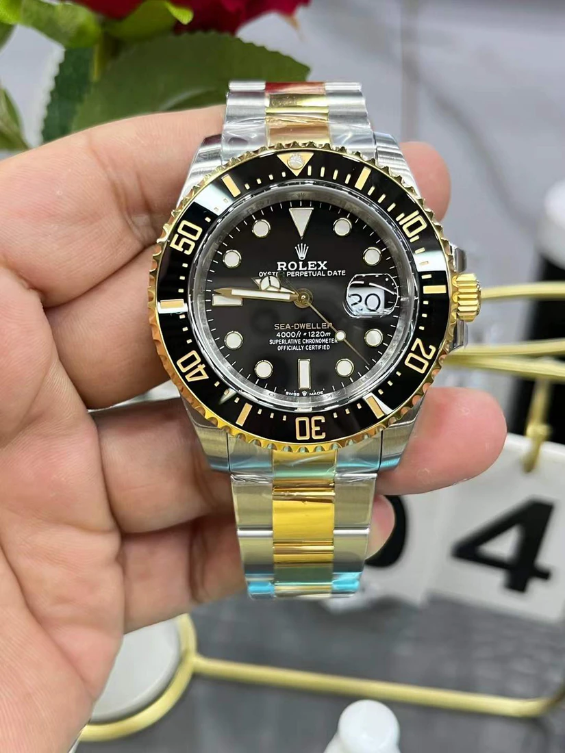 Sea-Dweller 43 — supplier listing photo of this configuration, view 1