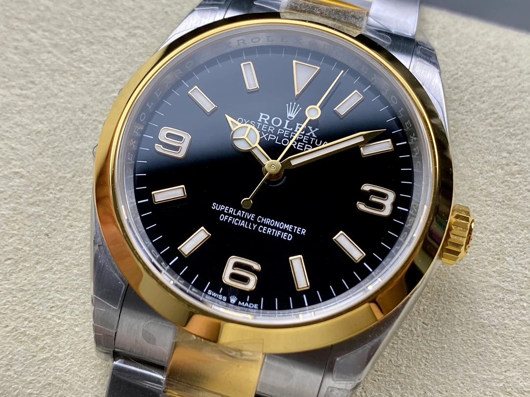 Explorer 36 — supplier listing photo of this configuration, view 3