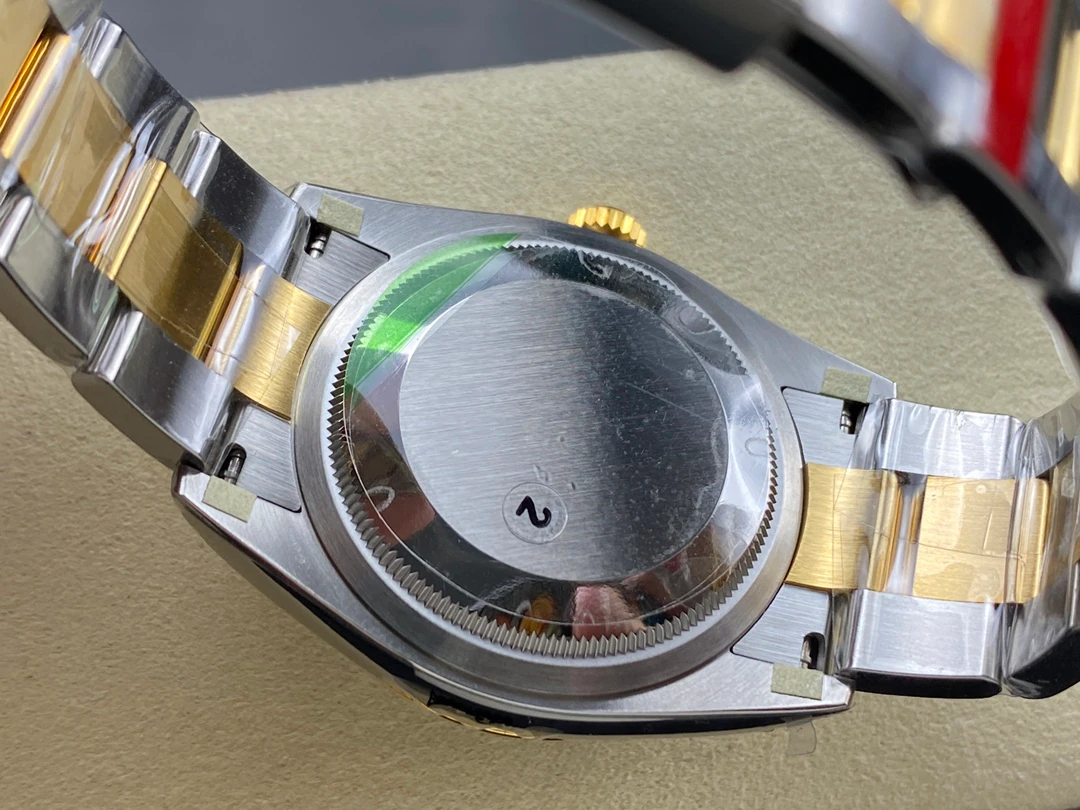 Explorer 36 — supplier listing photo of this configuration, view 6