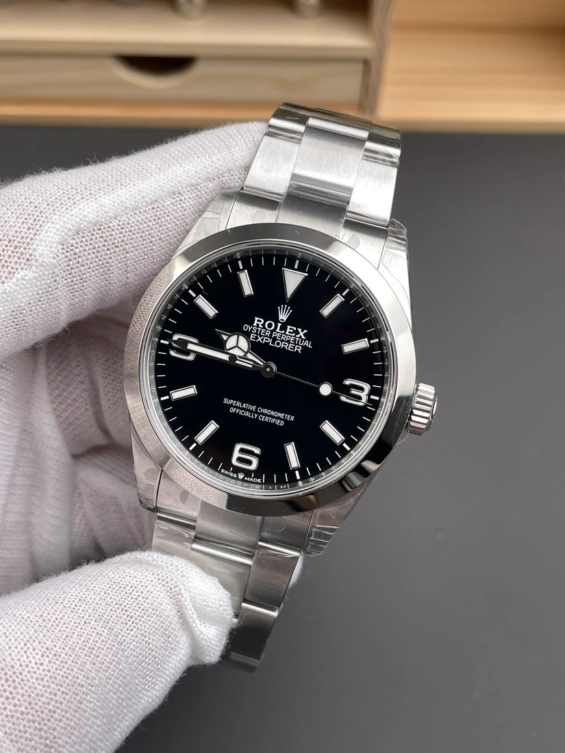 Explorer 40 — صورة من إدراج المورّد لهذه المواصفات، زاوية 2