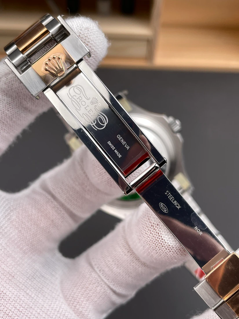 Yacht-Master 40 — صورة من إدراج المورّد لهذه المواصفات، زاوية 9