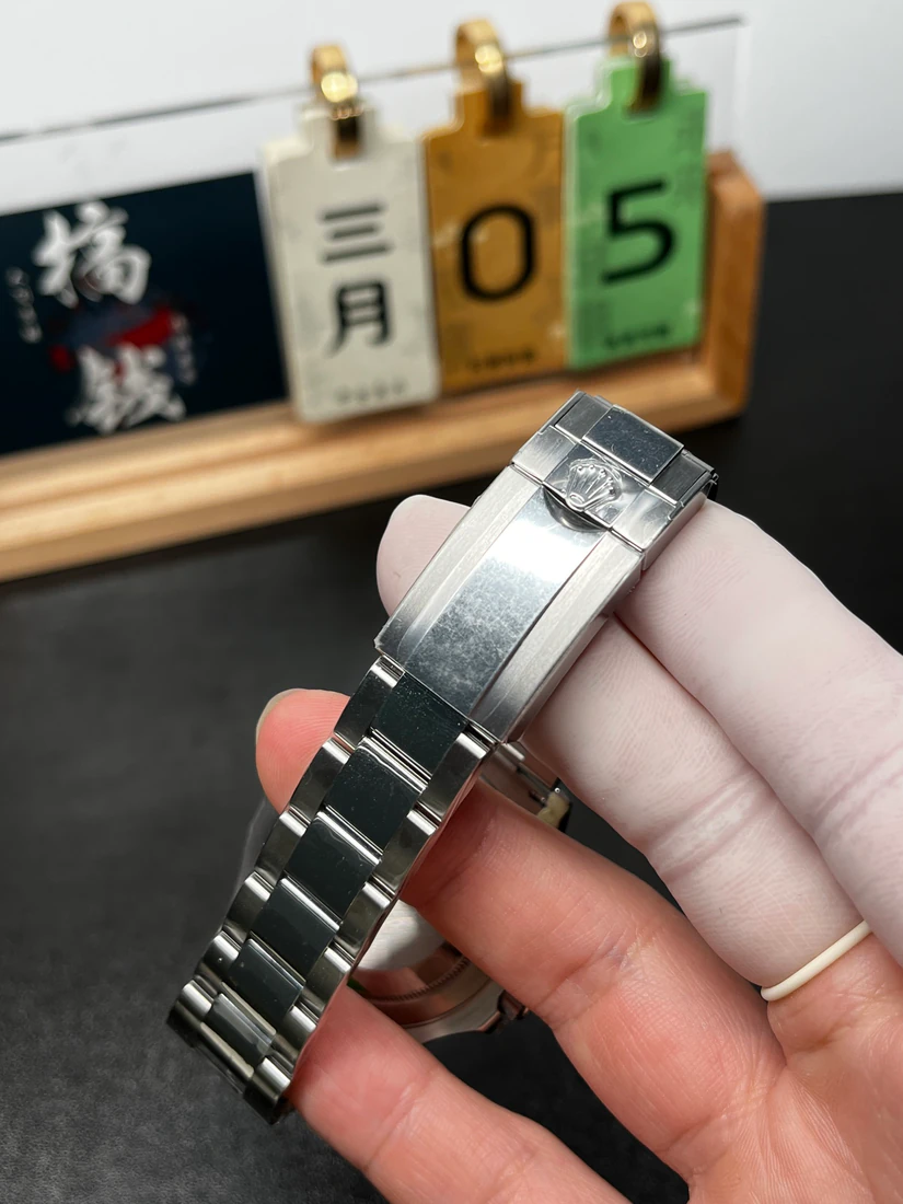 Yacht-Master 40 — supplier listing photo of this configuration, view 6