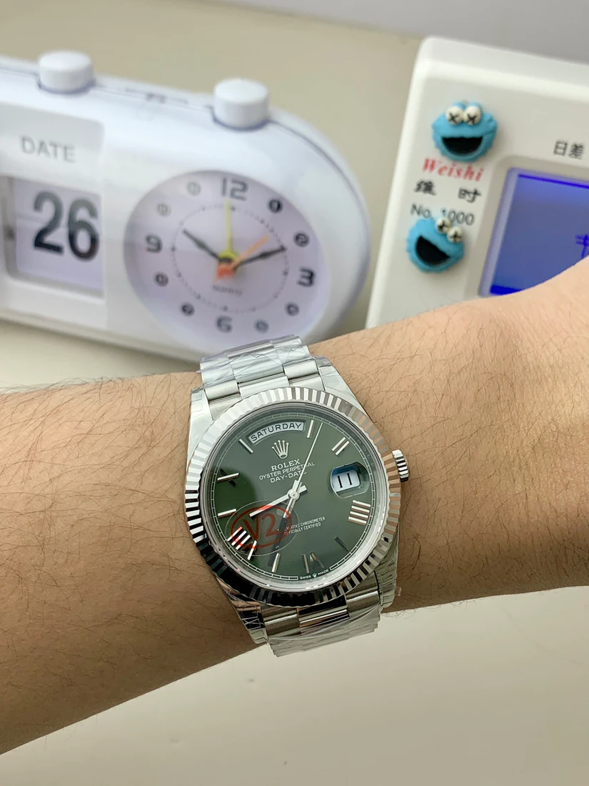 Day-Date 40 — supplier listing photo of this configuration, view 3