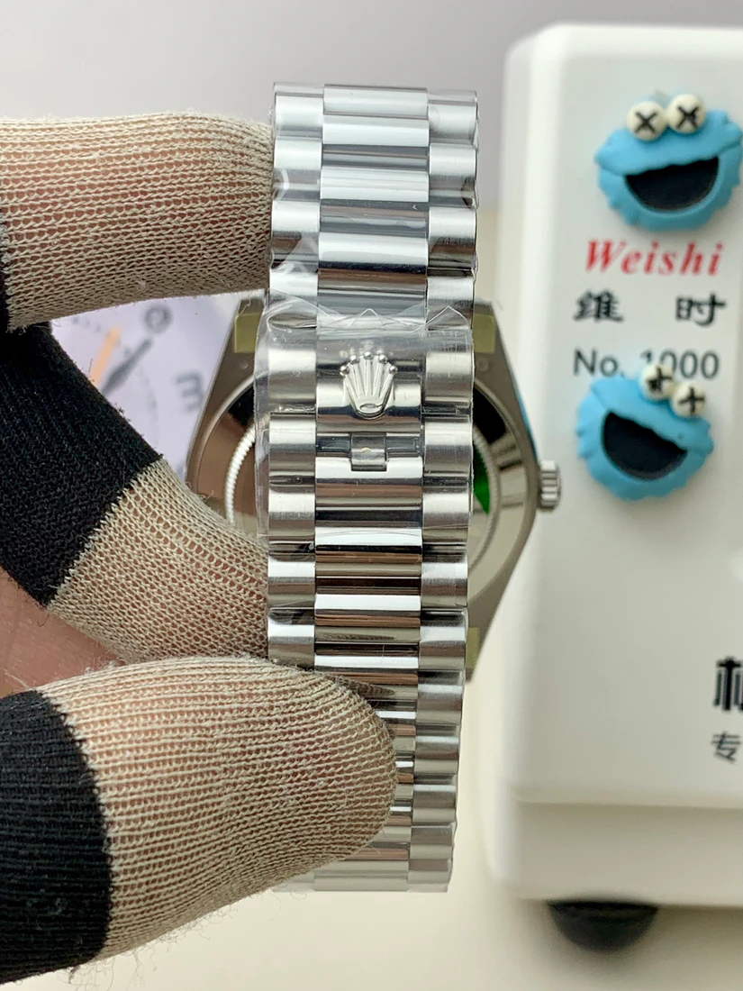 Day-Date 40 — supplier listing photo of this configuration, view 4